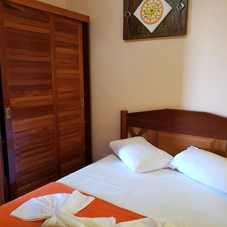 Hospedaria Vitoria Mar Ubatuba Buitenkant foto