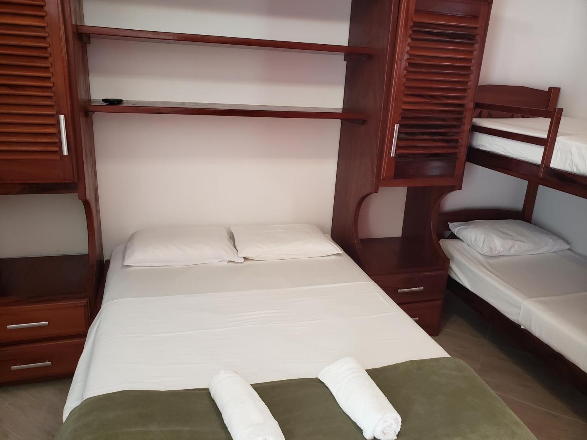 Hospedaria Vitoria Mar Ubatuba Buitenkant foto