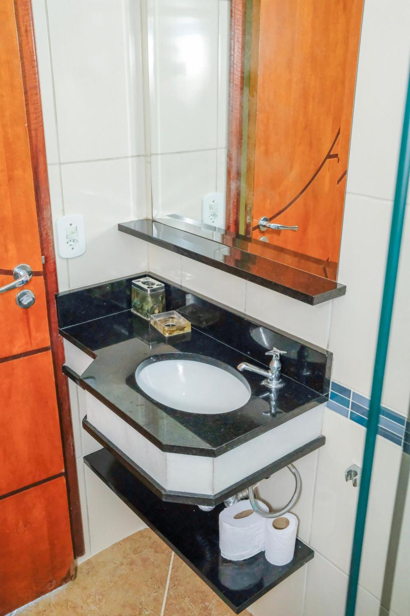 Hospedaria Vitoria Mar Ubatuba Buitenkant foto