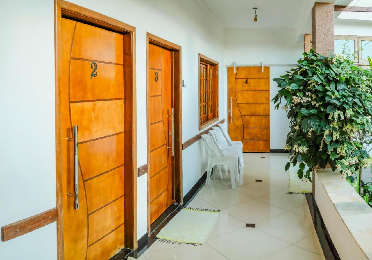 Hospedaria Vitoria Mar Ubatuba Buitenkant foto